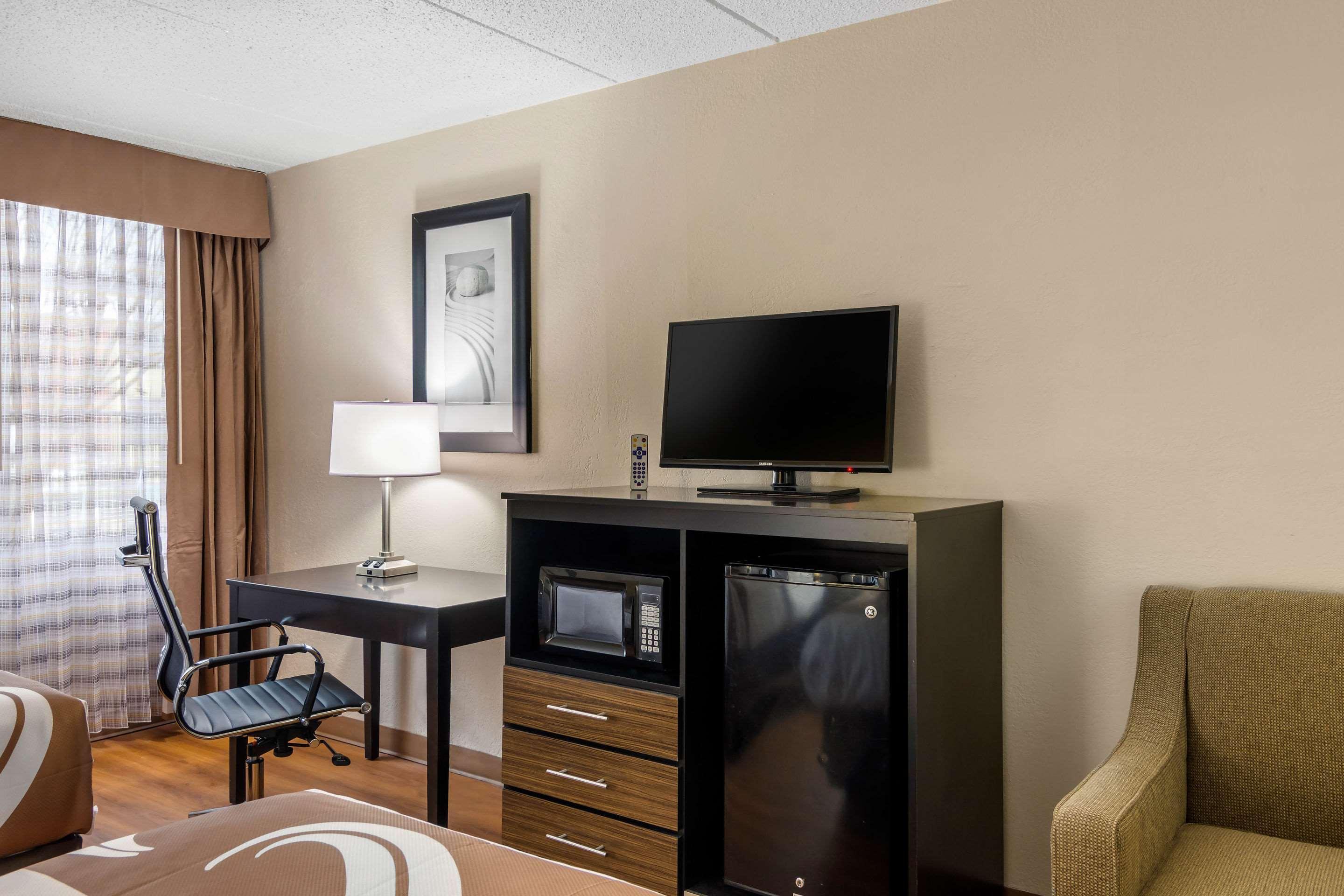 Hotel & 2*