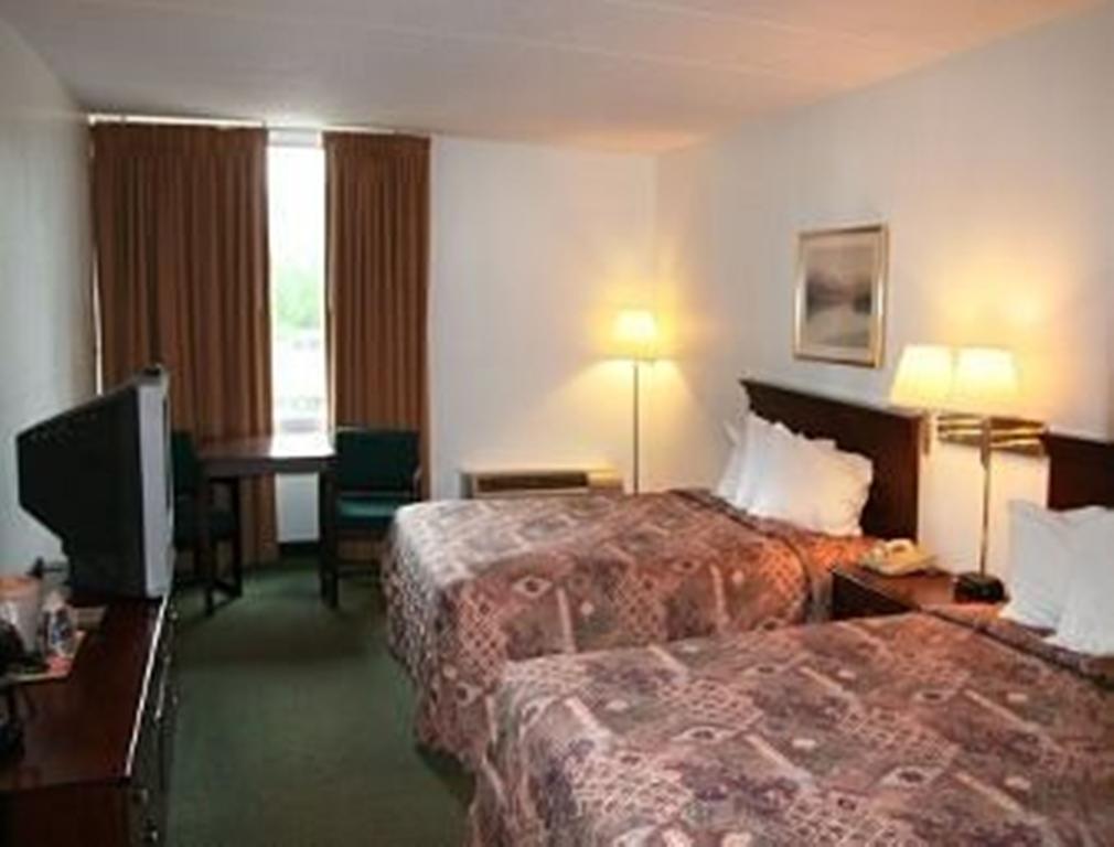 Hotel & 2*